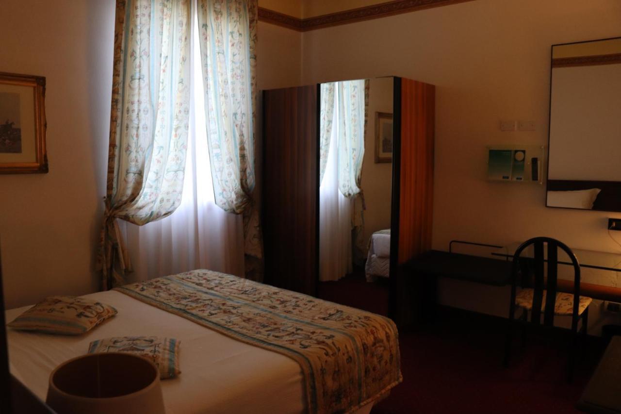 Meditur Hotel Bologna Ozzano dell'Emilia Exterior photo